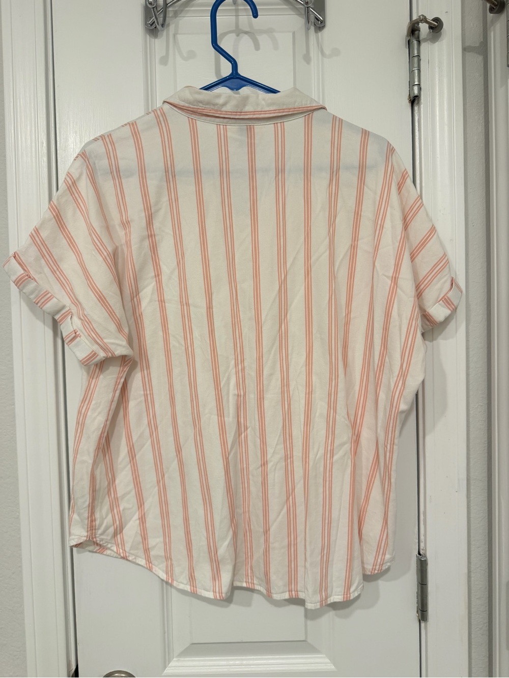 Ladies Universal Thread Button-Up Shirt - Picture 2 of 4